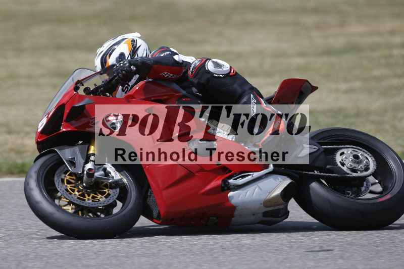 /21 17.06.2026  Ducati Schweiz Track Warmup ADR/Gruppe gelb/25